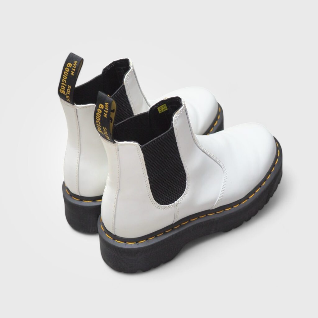 HOLOWITH Dr.Martens 修理 ドクターマーチン リペア カスタム 福岡 バックジップ カスタム ジッパー ファスナー 取り付け