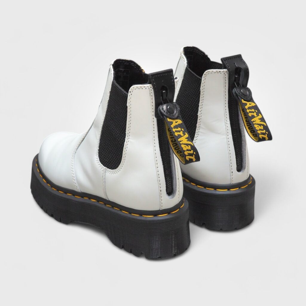 HOLOWITH Dr.Martens 修理 ドクターマーチン リペア カスタム 福岡 バックジップ カスタム ジッパー ファスナー 取り付け