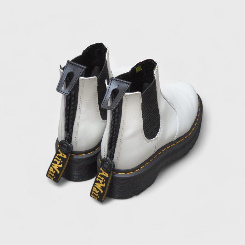 HOLOWITH Dr.Martens 修理 ドクターマーチン リペア カスタム 福岡 バックジップ カスタム ジッパー ファスナー 取り付け