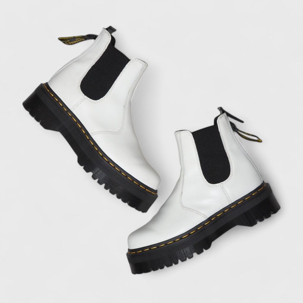 HOLOWITH Dr.Martens 修理 ドクターマーチン リペア カスタム 福岡 バックジップ カスタム ジッパー ファスナー 取り付け