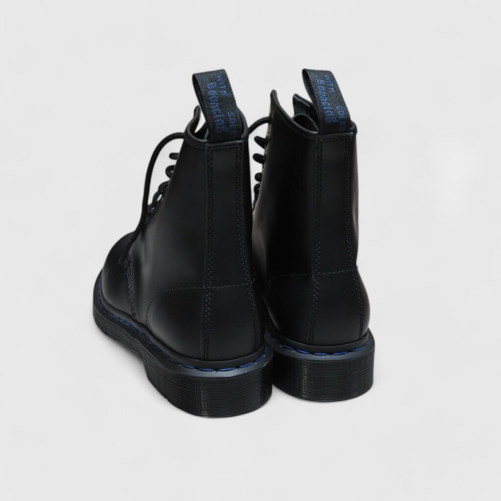 Dr.Martens(ドクターマーチン)8ホール ネイビーステッチをバックジップカスタム