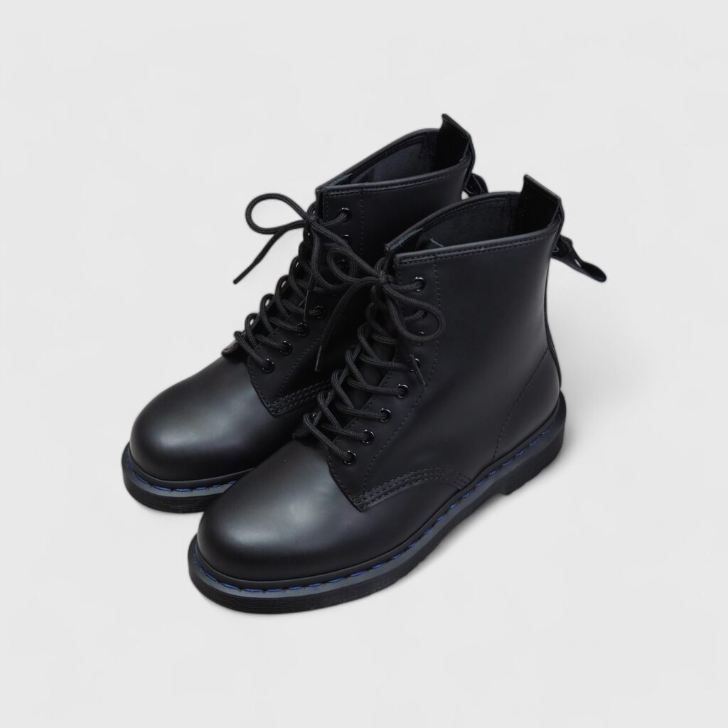 Dr.Martens(ドクターマーチン)8ホール ネイビーステッチをバックジップカスタム