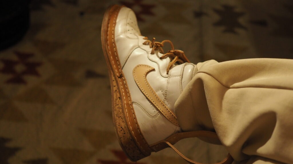 Peterson Stoop(ピーターソン・ストゥープ)NIKE Air Force1 MIDのリペア・カスタム