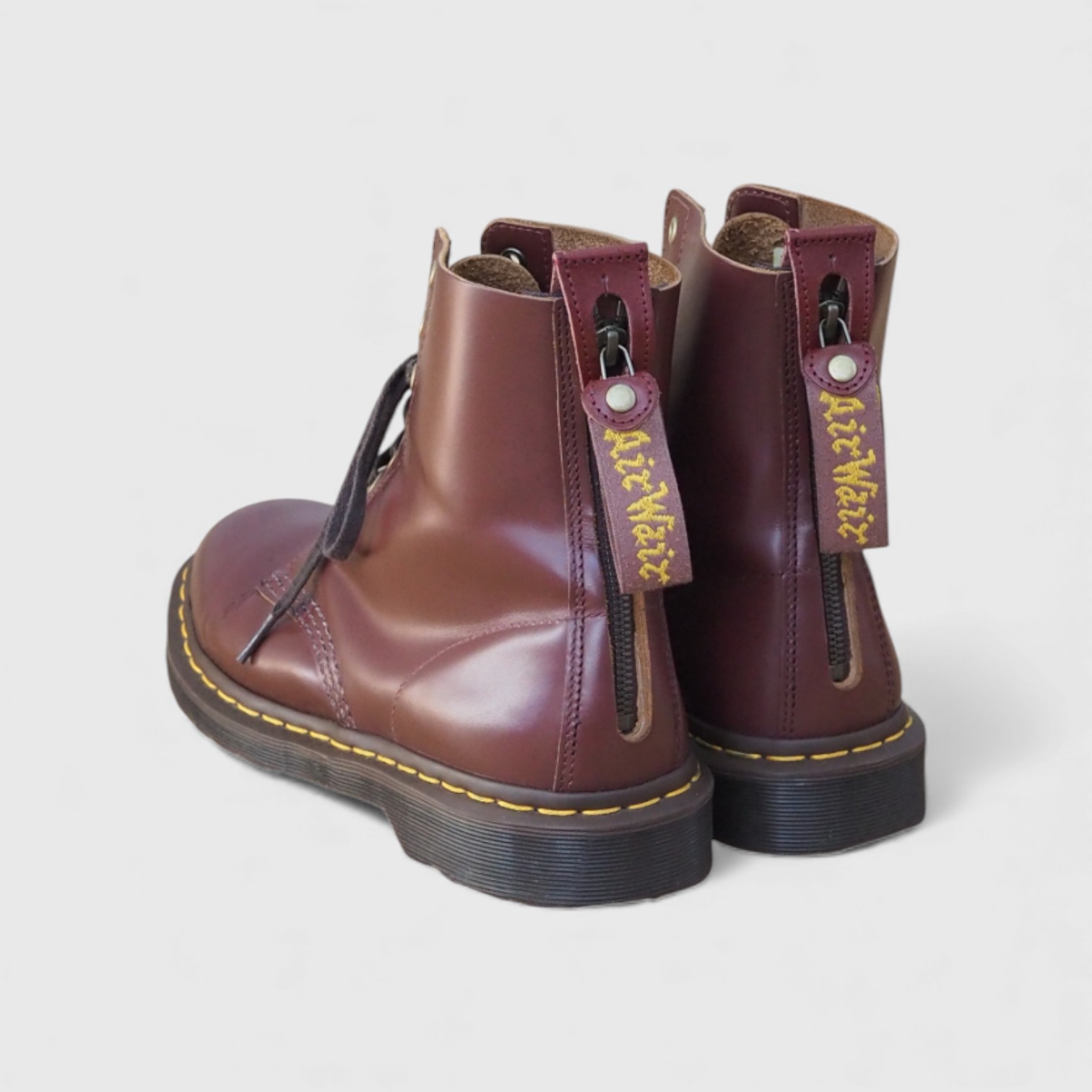 ドクターマーチンをバックジップカスタム