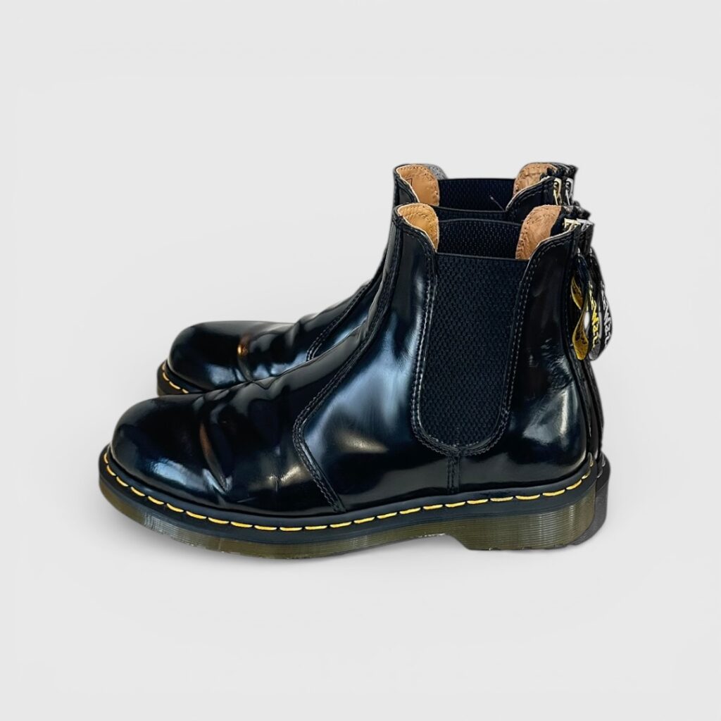 Dr.Martens 2976 YS チェルシーブーツ(サイドゴア )をバックジップカスタム