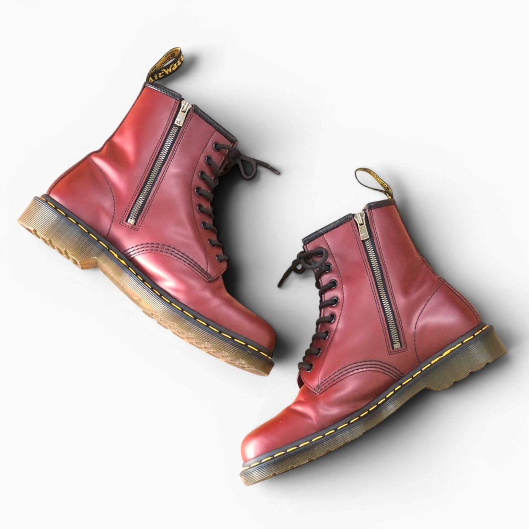 Dr.Martens 1460 8ホールブーツをサイドジップカスタム